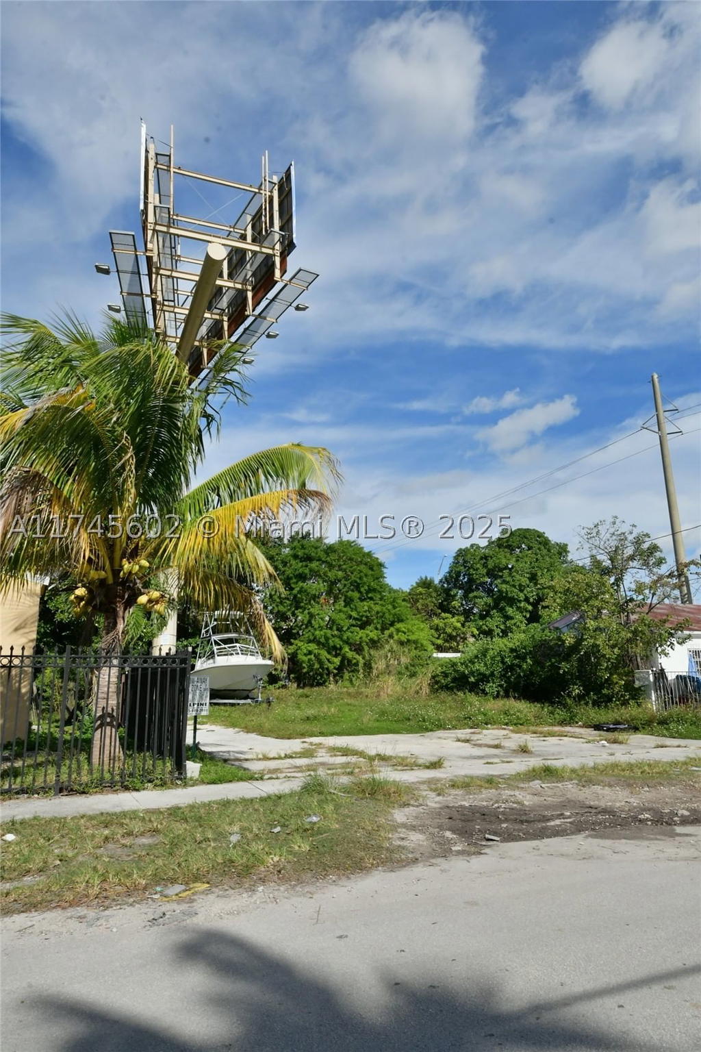 Real estate property located at 321 37th St, Miami-dade, Bay Vista Park, Miami, FL