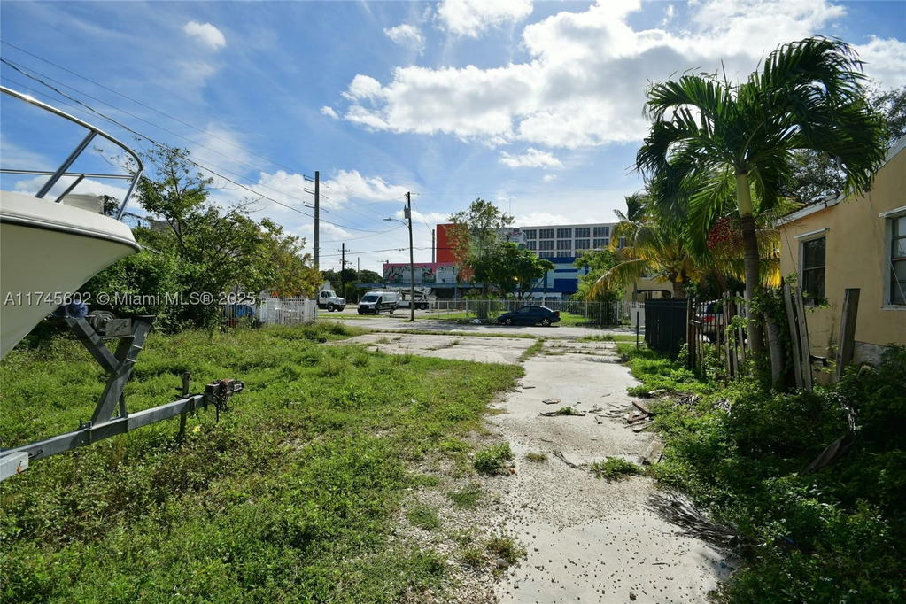 Real estate property located at 321 37th St, Miami-dade, Bay Vista Park, Miami, FL