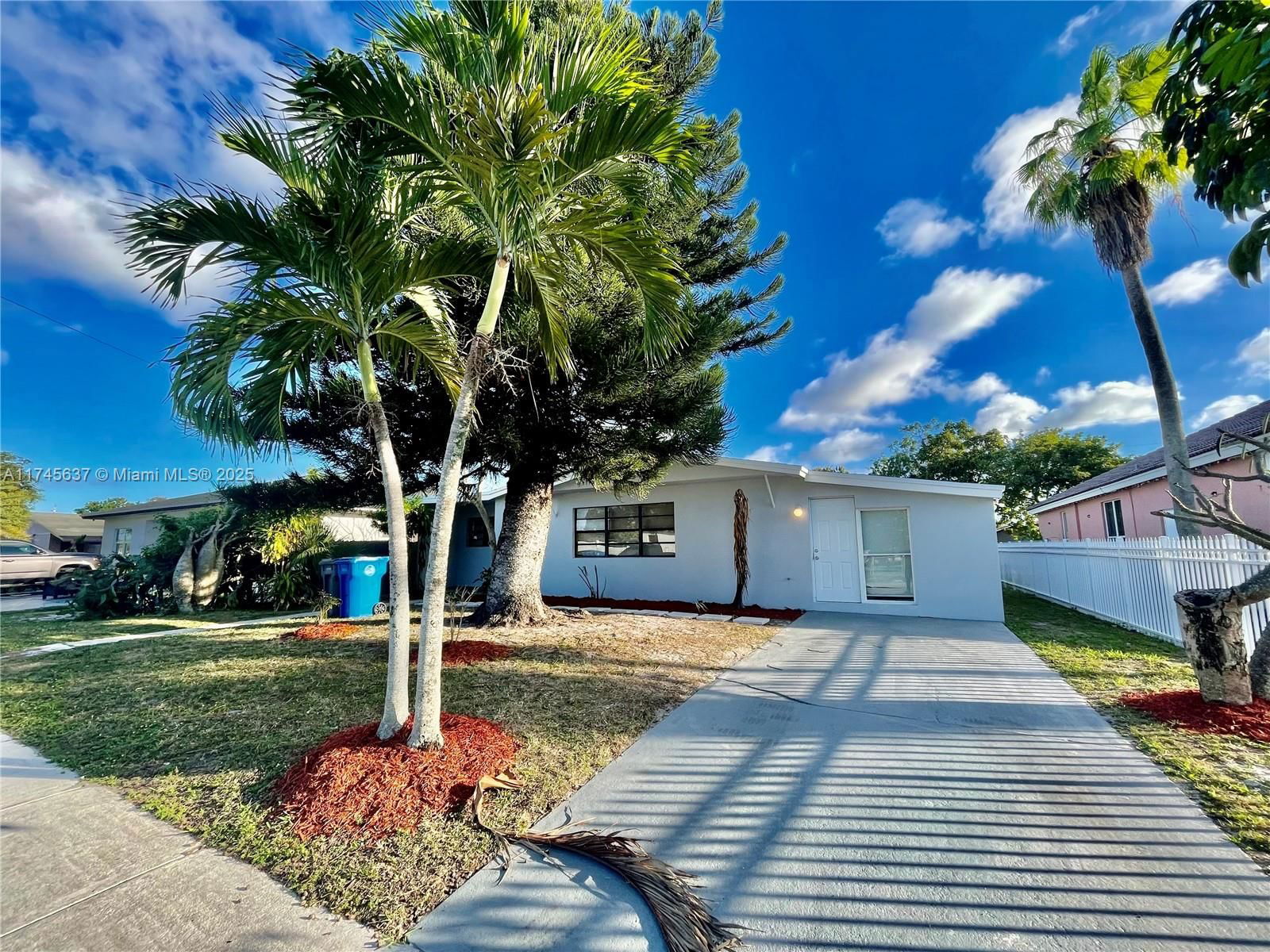 Real estate property located at 4530 26th St, Broward, Hyde Park First Sec, West Park, FL