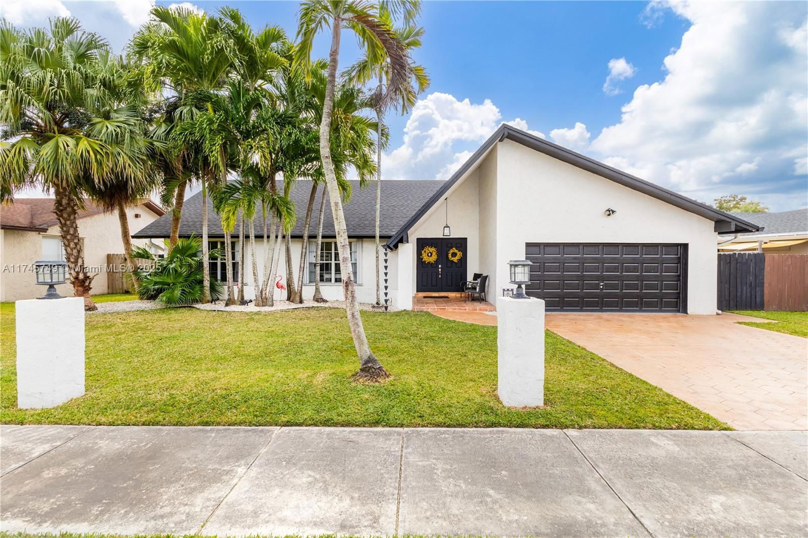 Real estate property located at 13266 99th Ter, Miami-dade, Calusa Club Estates 4th A, Miami, FL