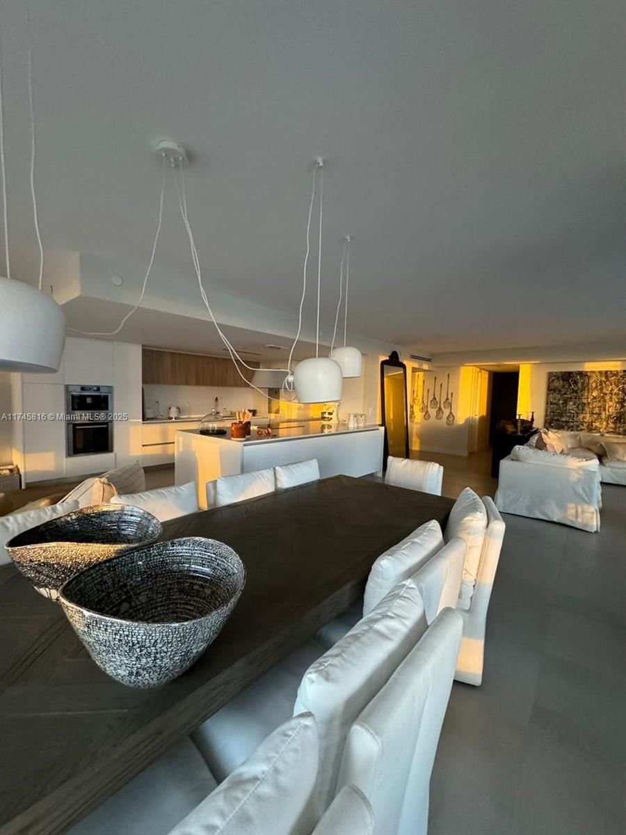 Real estate property located at 19667 Turnberry Way #10J, Miami-dade, Turnberry Isle South Cond, Aventura, FL