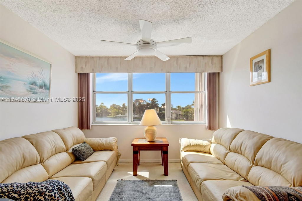 Real estate property located at 10456 24th Pl #209, Broward, Sunrise Lakes 210 Condo, Sunrise, FL