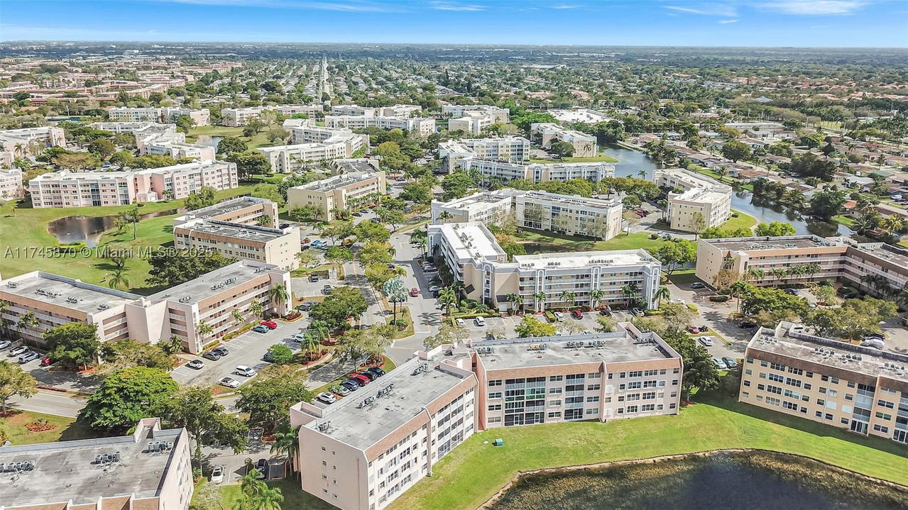 Real estate property located at 10456 24th Pl #209, Broward, Sunrise Lakes 210 Condo, Sunrise, FL