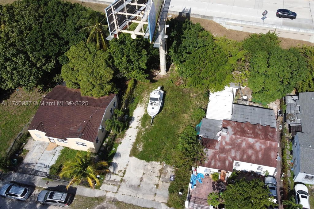 Real estate property located at 321 37th St, Miami-dade, Bay Vista Park, Miami, FL
