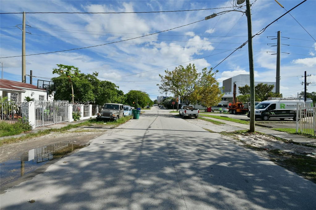 Real estate property located at 321 37th St, Miami-dade, Bay Vista Park, Miami, FL