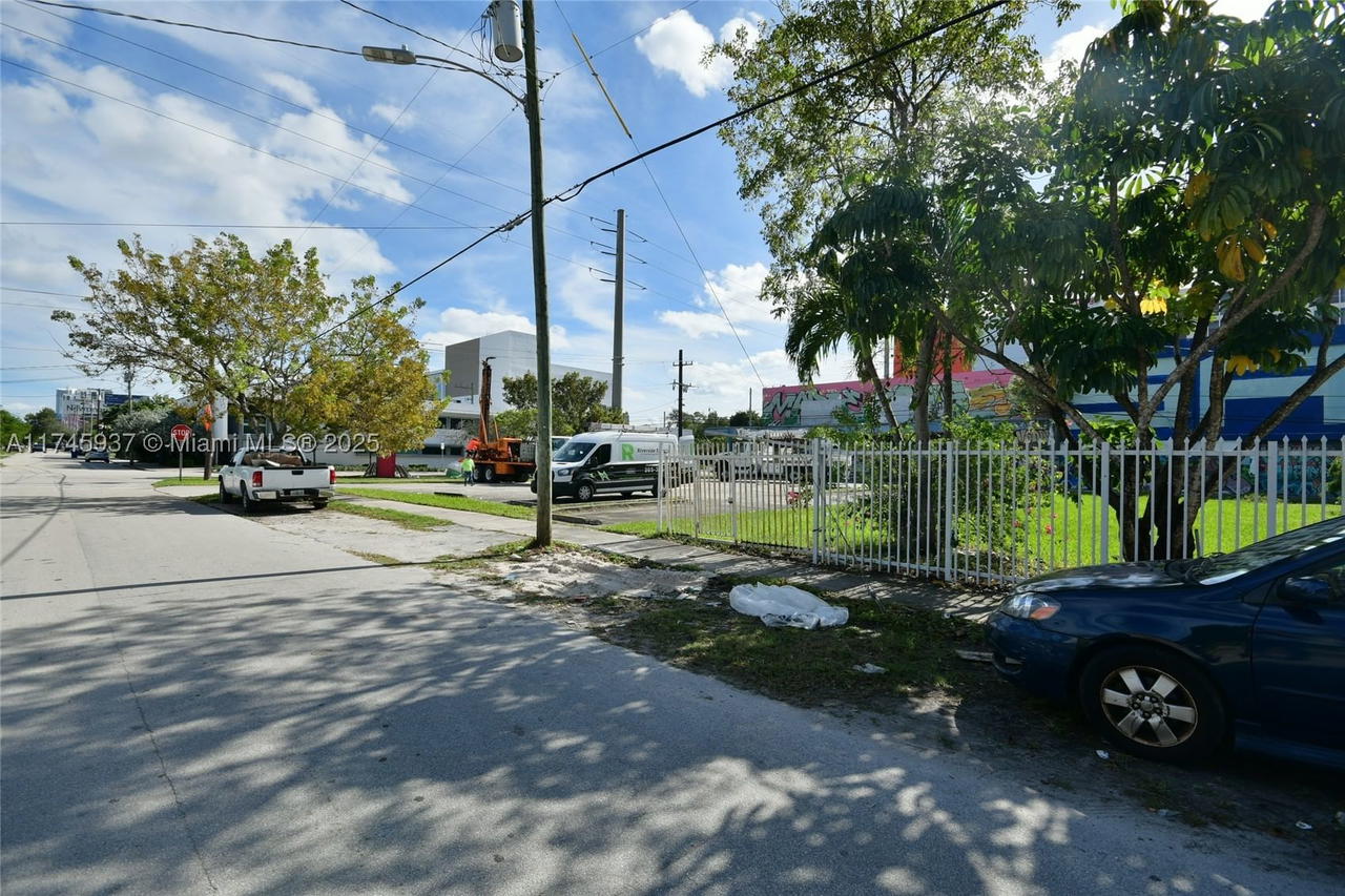 Real estate property located at 321 37th St, Miami-dade, Bay Vista Park, Miami, FL