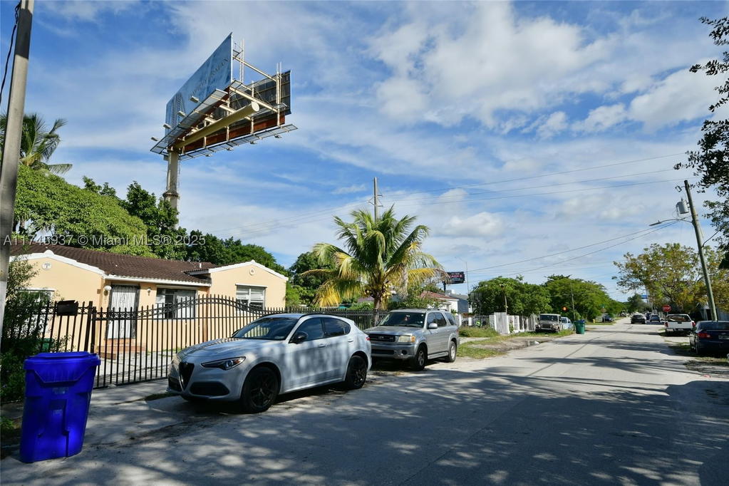 Real estate property located at 321 37th St, Miami-dade, Bay Vista Park, Miami, FL