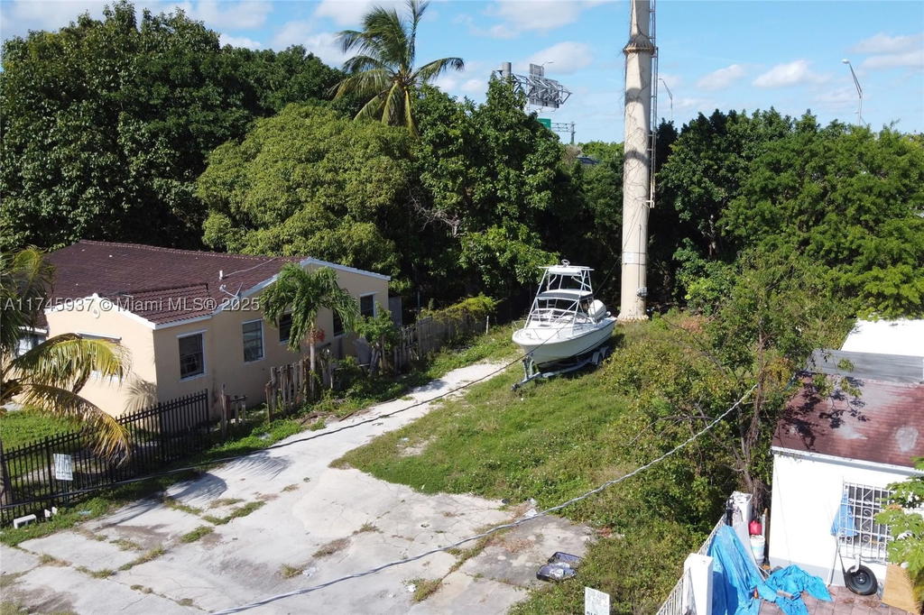Real estate property located at 321 37th St, Miami-dade, Bay Vista Park, Miami, FL