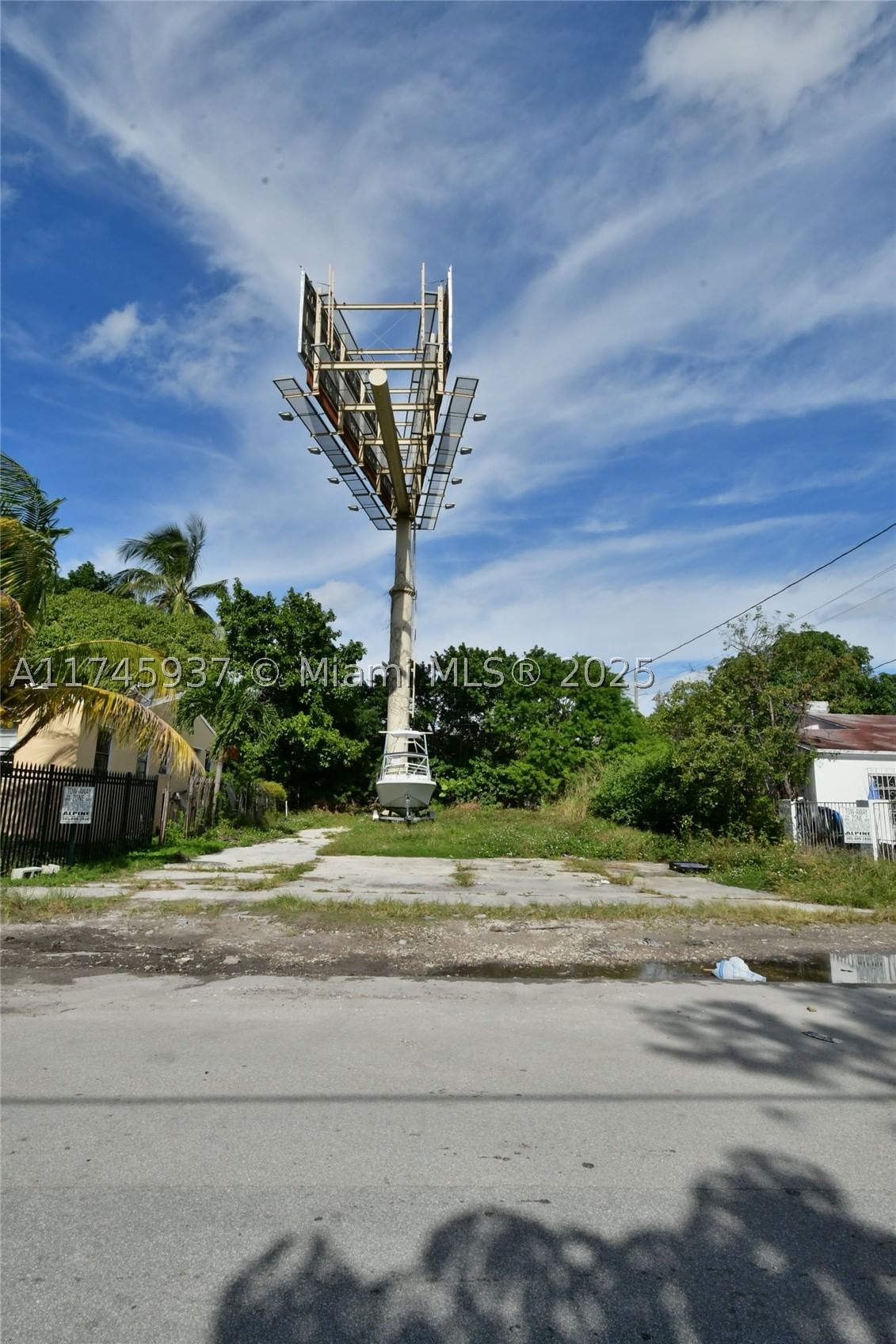 Real estate property located at 321 37th St, Miami-dade, Bay Vista Park, Miami, FL