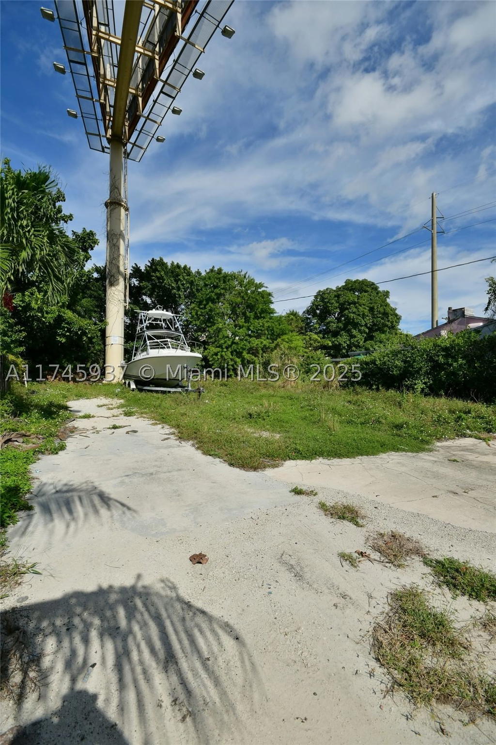 Real estate property located at 321 37th St, Miami-dade, Bay Vista Park, Miami, FL