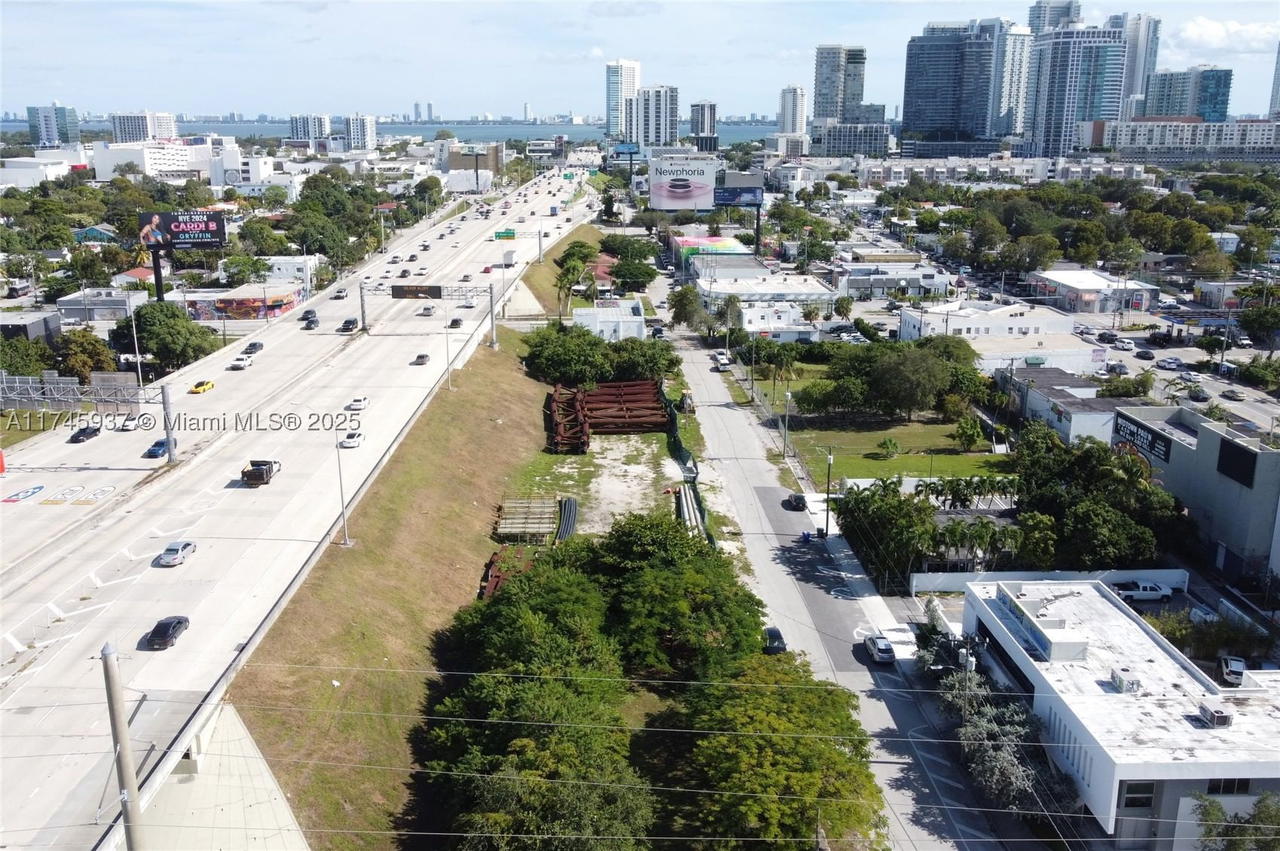 Real estate property located at 321 37th St, Miami-dade, Bay Vista Park, Miami, FL
