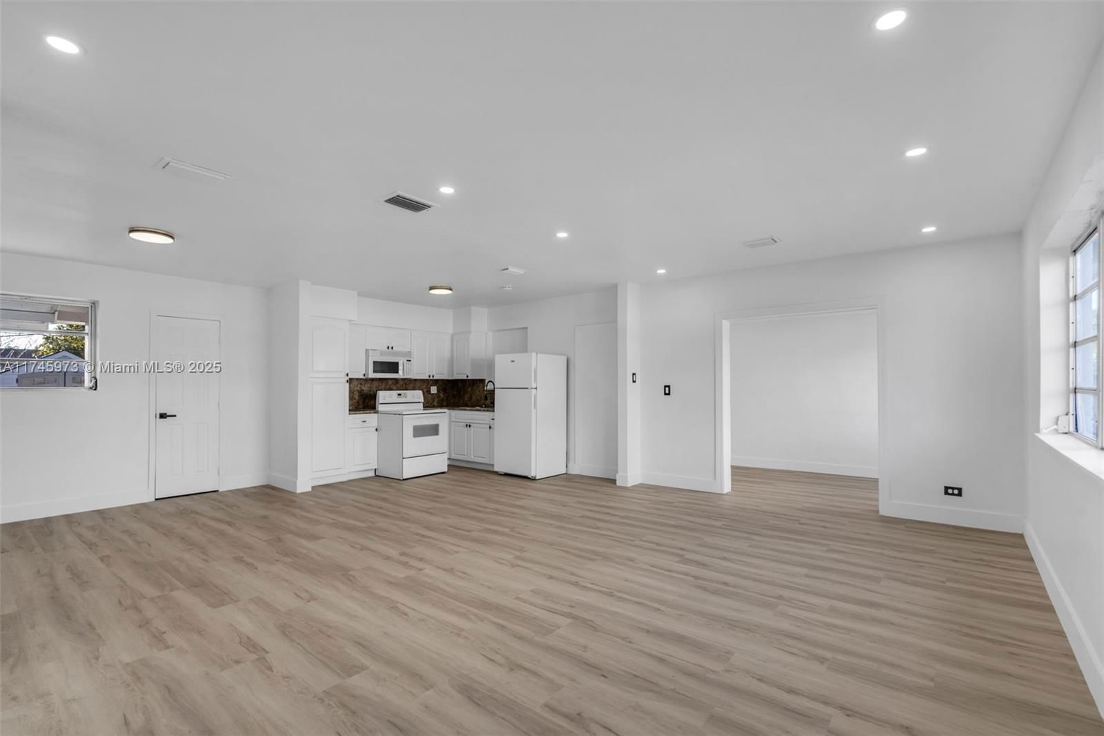Real estate property located at 4164 6th Ave, Miami-dade, Hialeah Estates, Hialeah, FL