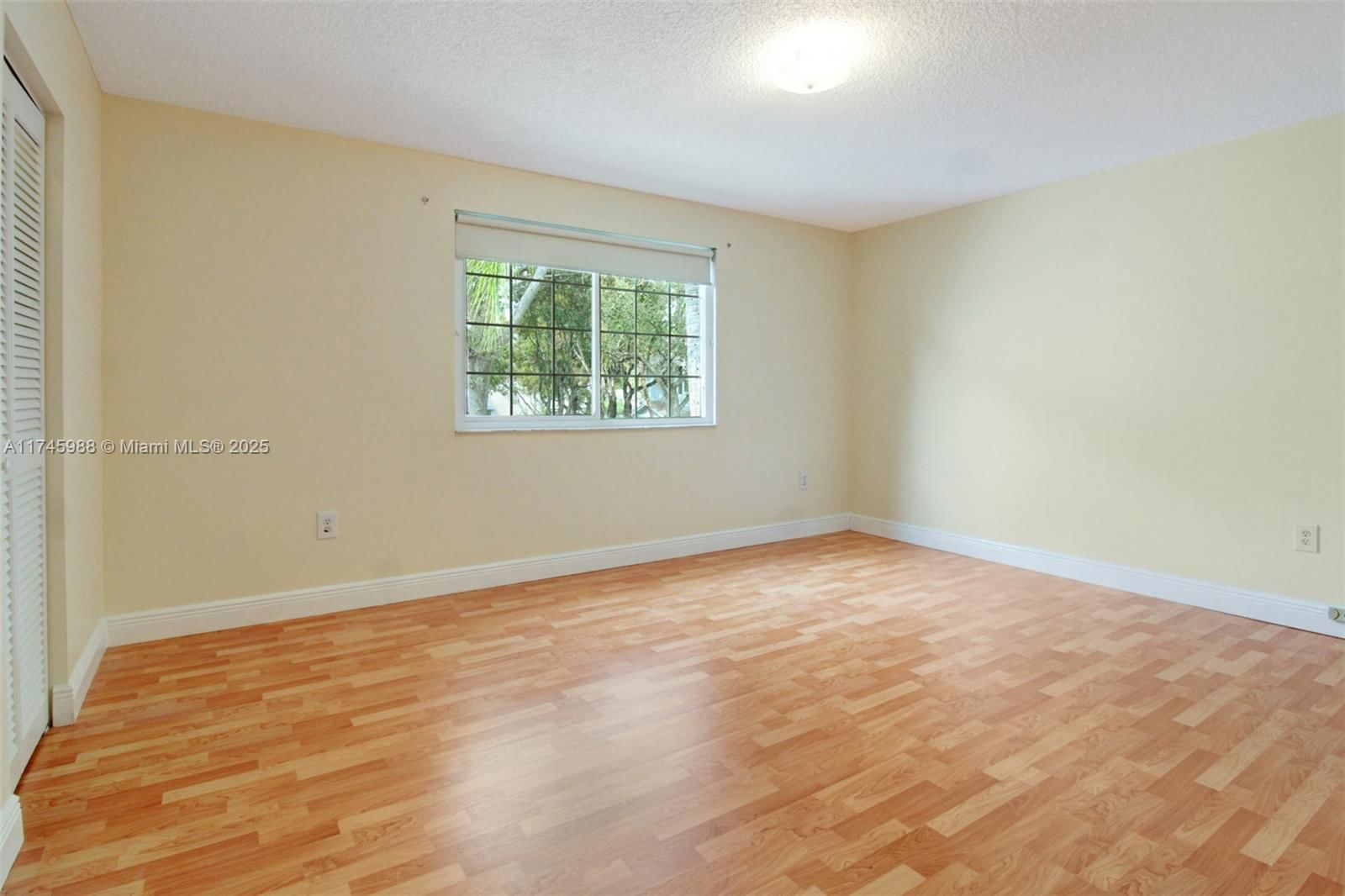 Real estate property located at 14619 122nd Pl, Miami-dade, Deerwood Villas Sec 3 Rep, Miami, FL