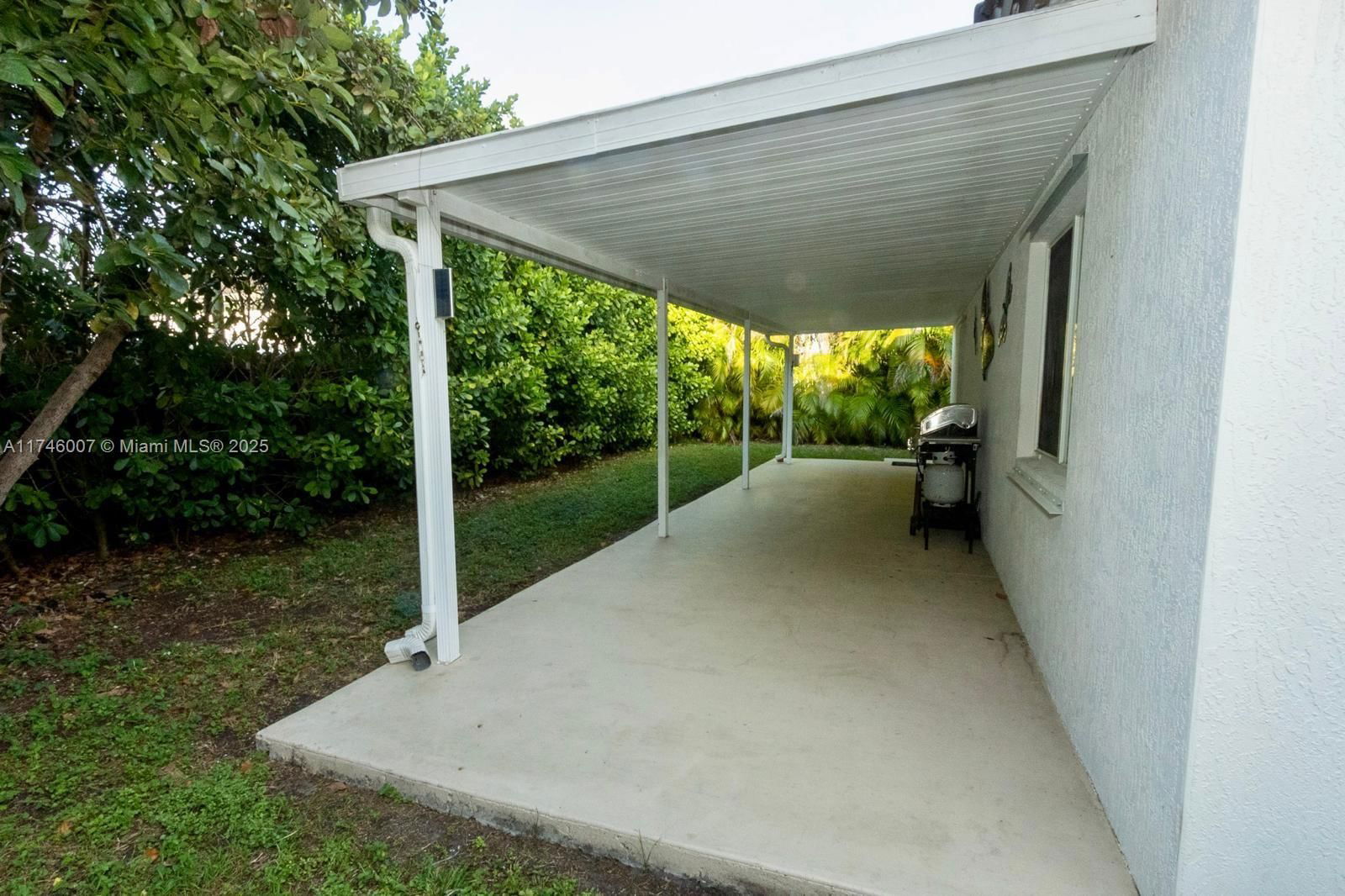 Real estate property located at 15231 177th Ter, Miami-dade, Majestic Estates, Miami, FL