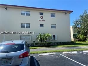 Real estate property located at 13300 1st St #213O, Broward, New Hampton At Century Vi, Pembroke Pines, FL