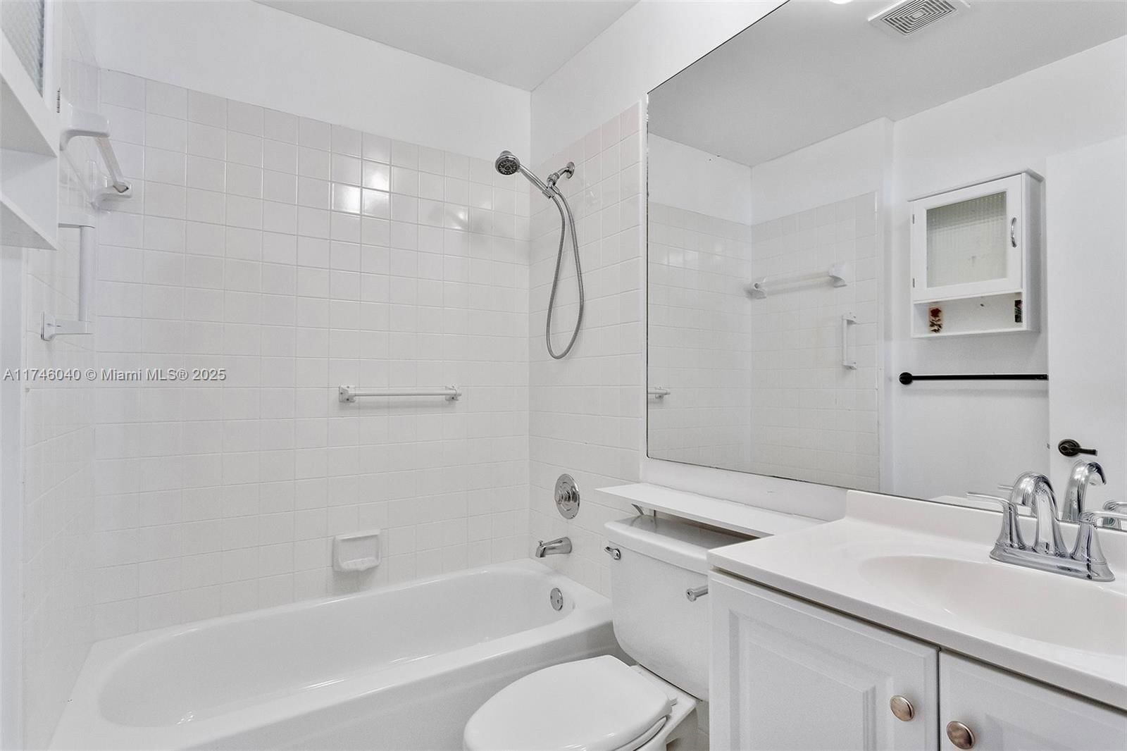 Real estate property located at 970 93rd Ave #970, Broward, Parc Court Condo, Plantation, FL