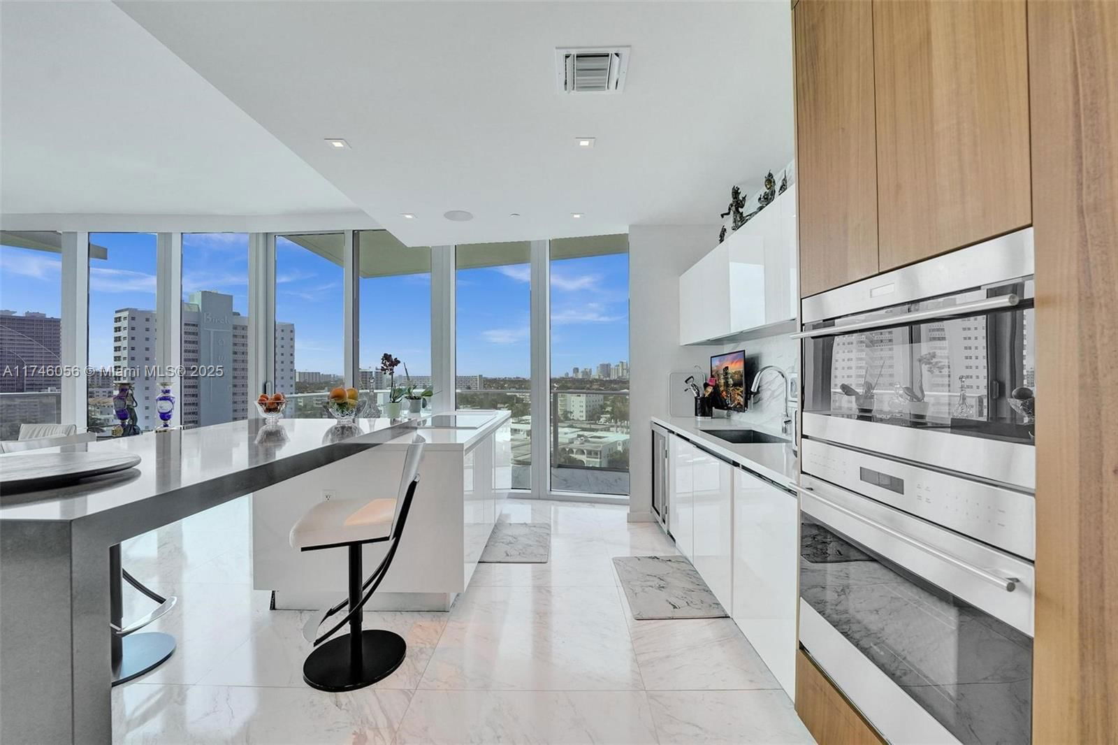 Real estate property located at 701 Fort Lauderdale Beach Blvd #805, Broward, 660, Fort Lauderdale, FL