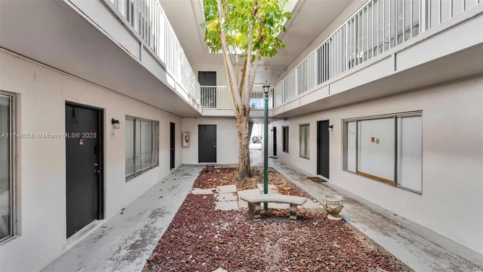 Real estate property located at 1830 Maravilla Ave. #103, Lee, Green Tree Village, Fort Myers, FL