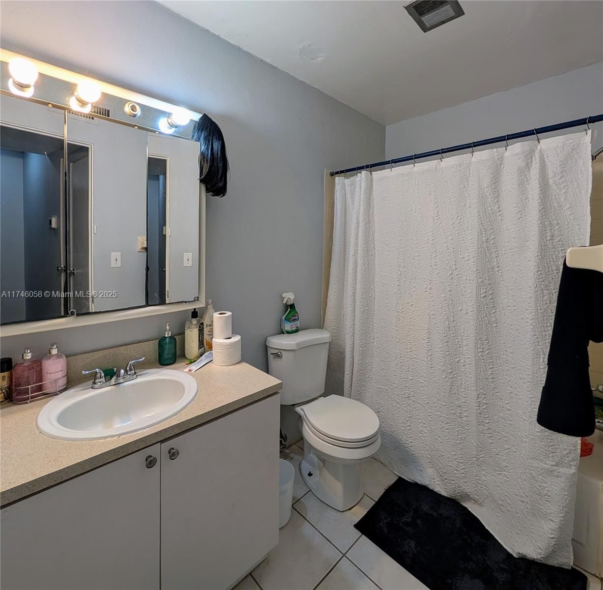 Real estate property located at 1830 Maravilla Ave. #103, Lee, Green Tree Village, Fort Myers, FL