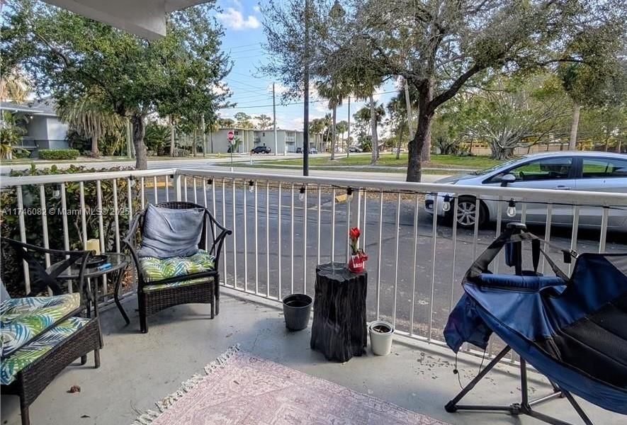 Real estate property located at 1830 Maravilla Ave. #701, Lee, Green Tee Village, Fort Myers, FL