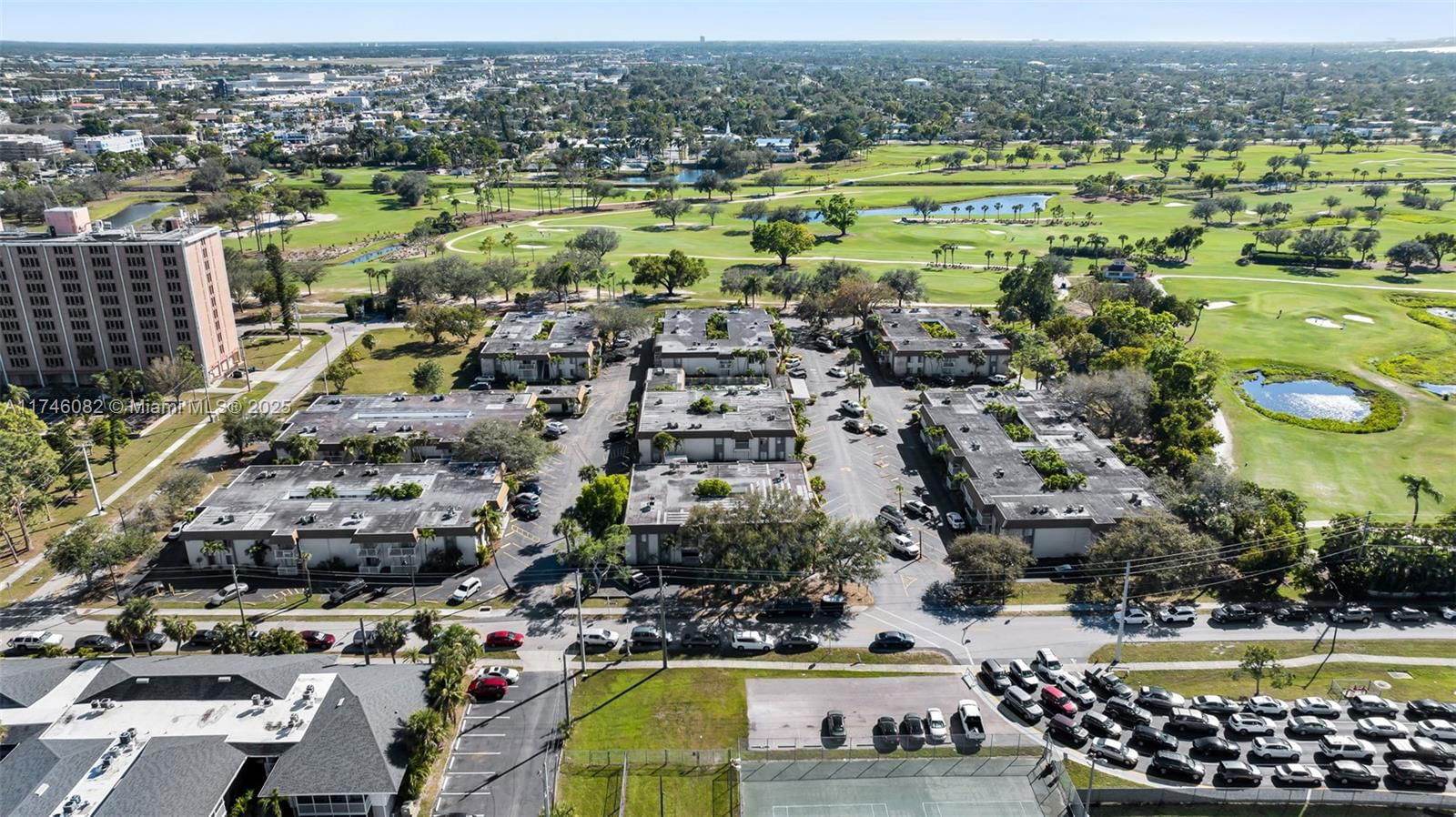 Real estate property located at 1830 Maravilla Ave. #701, Lee, Green Tee Village, Fort Myers, FL