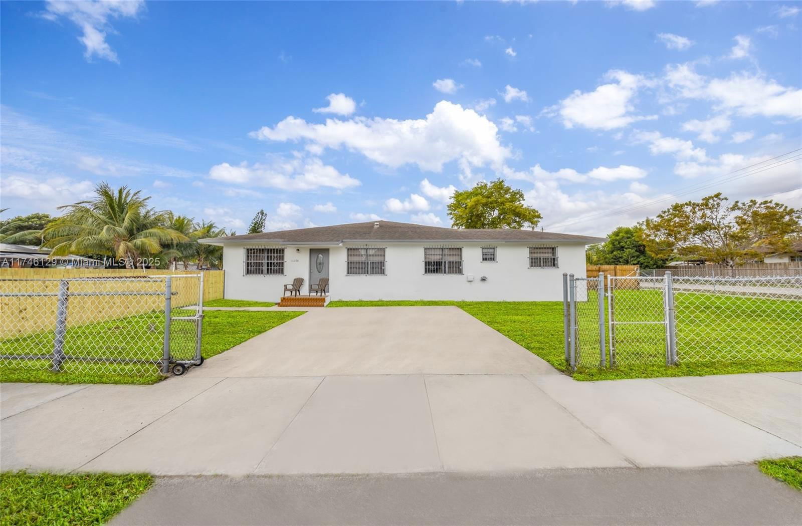 Real estate property located at 16298 45th Ave, Miami-dade, Venetian Acres, Miami Gardens, FL