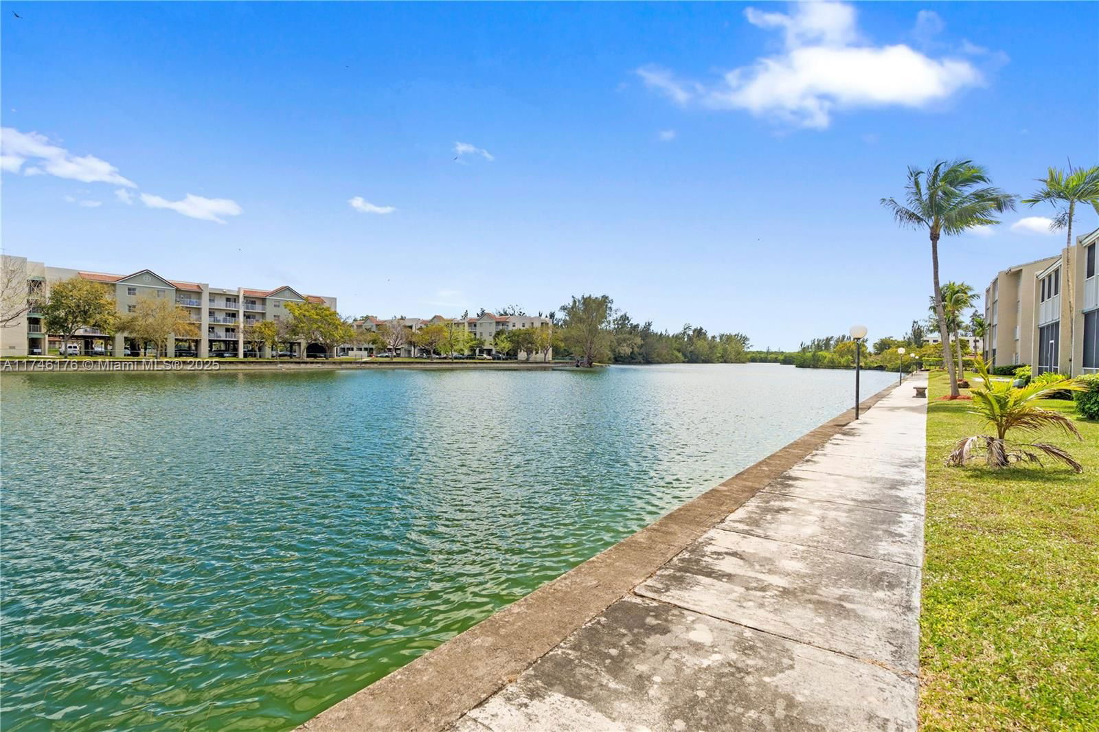 Real estate property located at 21133 85th Ave #103, Miami-dade, Cove Condo Phase Ii, The, Cutler Bay, FL