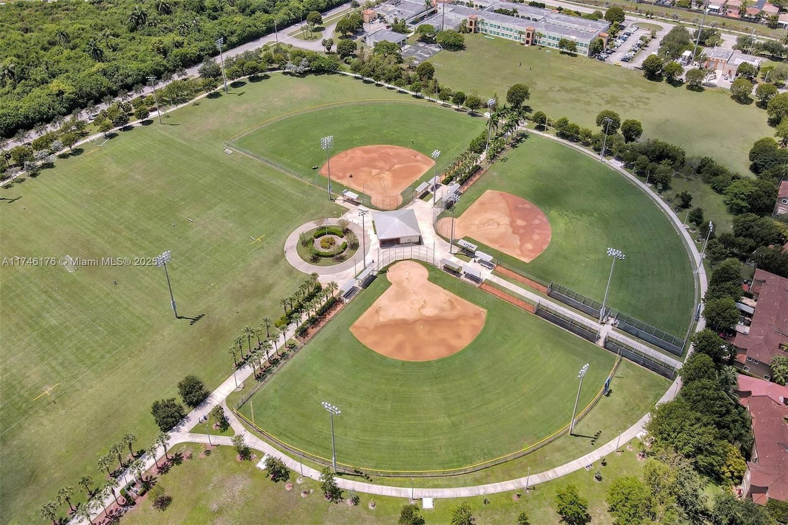 Real estate property located at 21133 85th Ave #103, Miami-dade, Cove Condo Phase Ii, The, Cutler Bay, FL