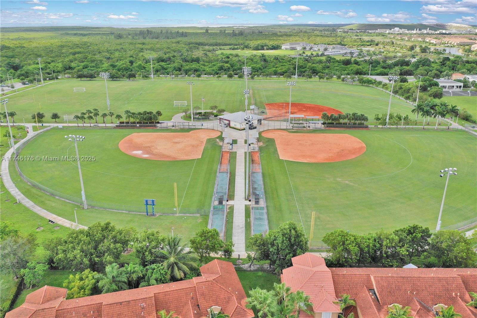 Real estate property located at 21133 85th Ave #103, Miami-dade, Cove Condo Phase Ii, The, Cutler Bay, FL