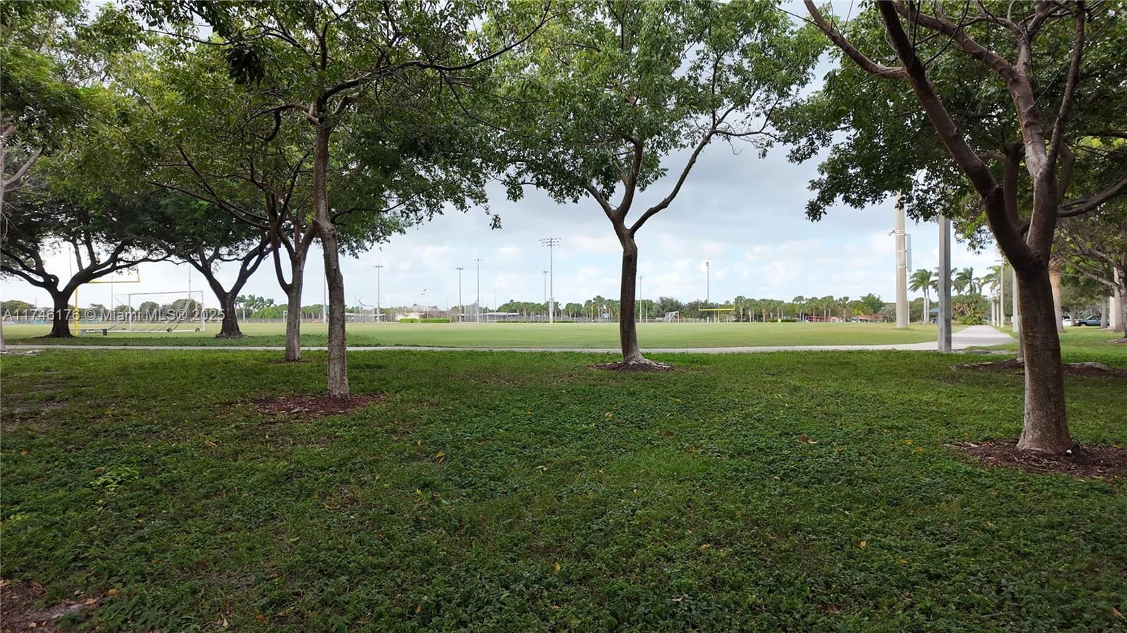 Real estate property located at 21133 85th Ave #103, Miami-dade, Cove Condo Phase Ii, The, Cutler Bay, FL