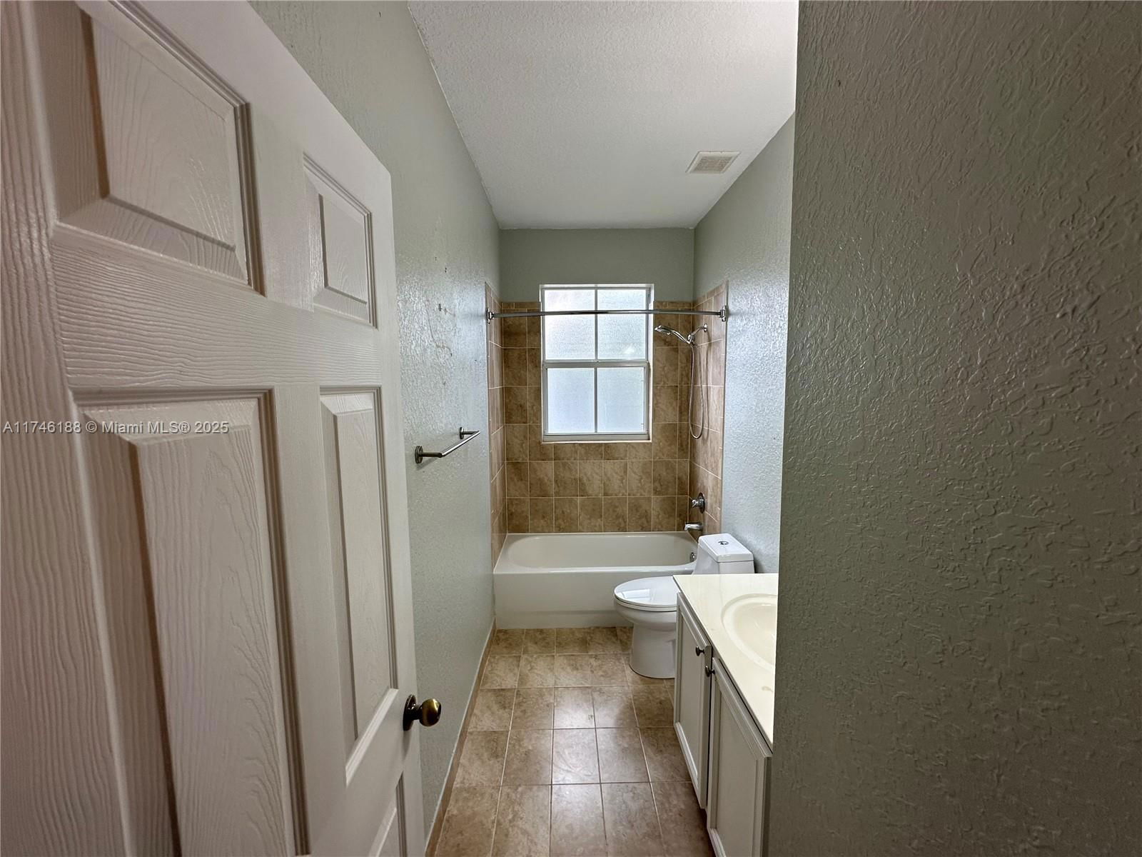 Real estate property located at 1023 208th St, Miami-dade, Ives Dairy Townhomes, Miami, FL