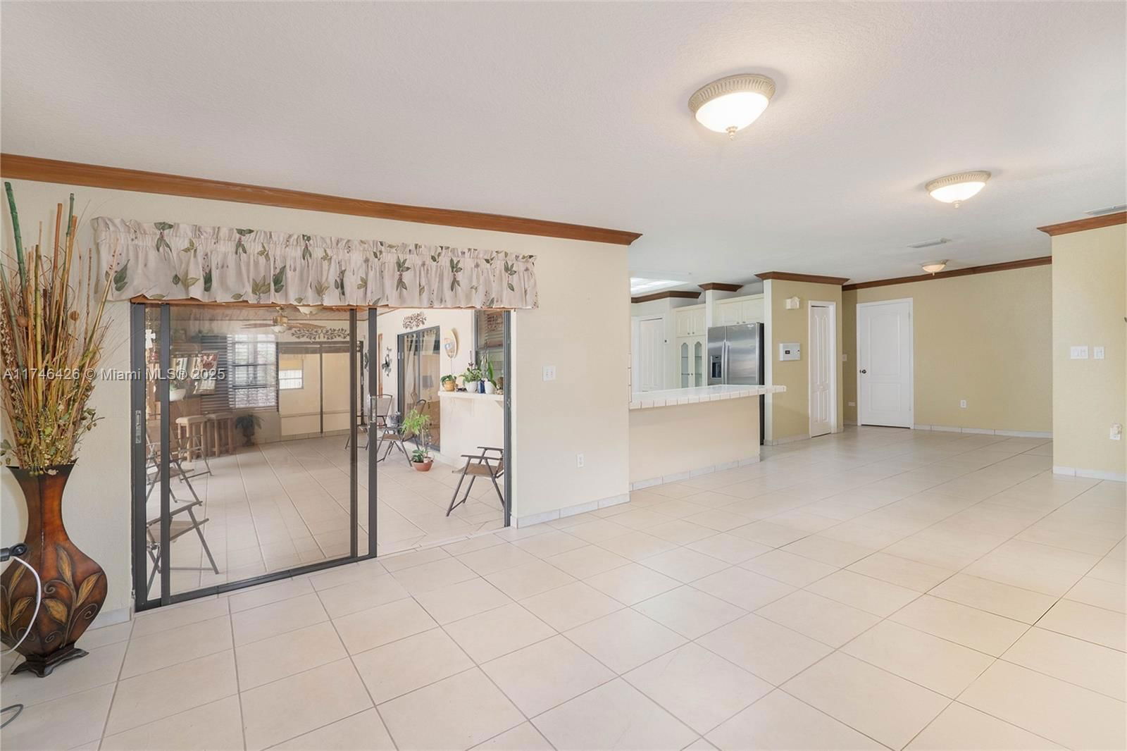 Real estate property located at 240 136th Pl, Miami-dade, University Park West Sec, Miami, FL