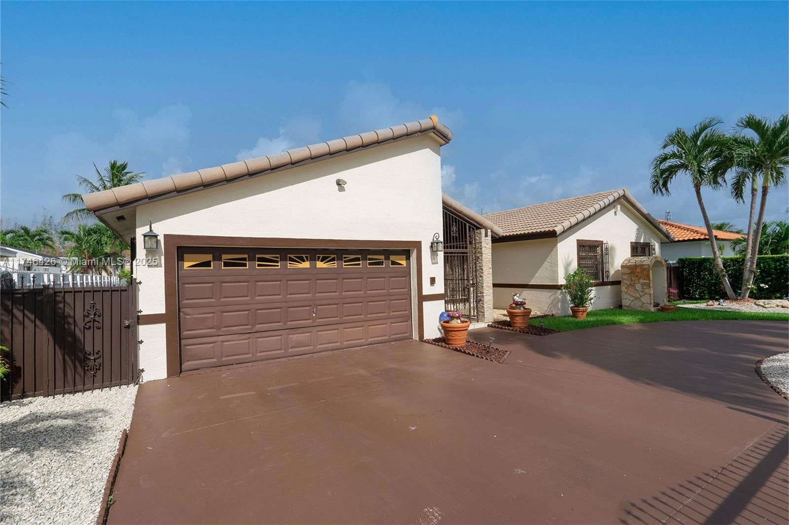 Real estate property located at 240 136th Pl, Miami-dade, University Park West Sec, Miami, FL