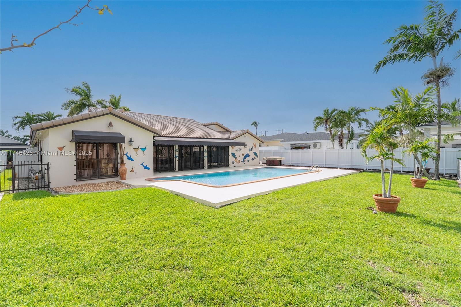 Real estate property located at 240 136th Pl, Miami-dade, University Park West Sec, Miami, FL