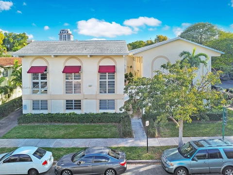 Real estate property located at 234 Antiquera Ave #15, Miami-dade, Gables North Condo, Coral Gables, FL