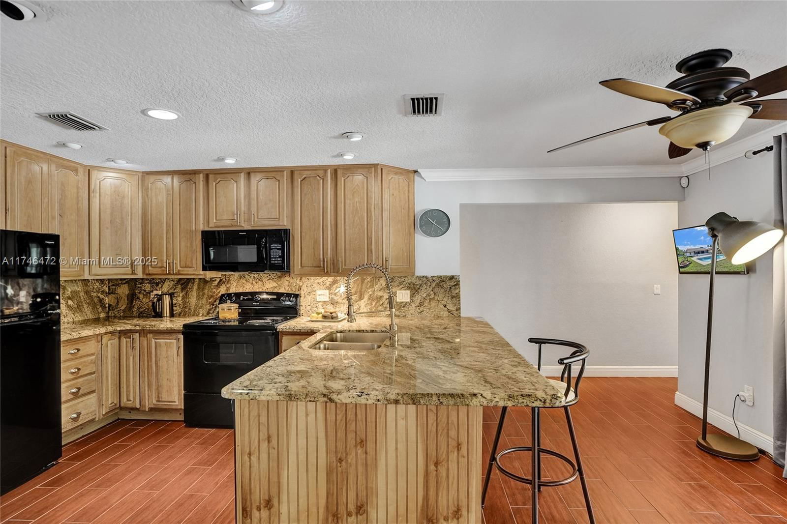 Real estate property located at 1368 86th Way, Broward, Ramblewood South, Coral Springs, FL