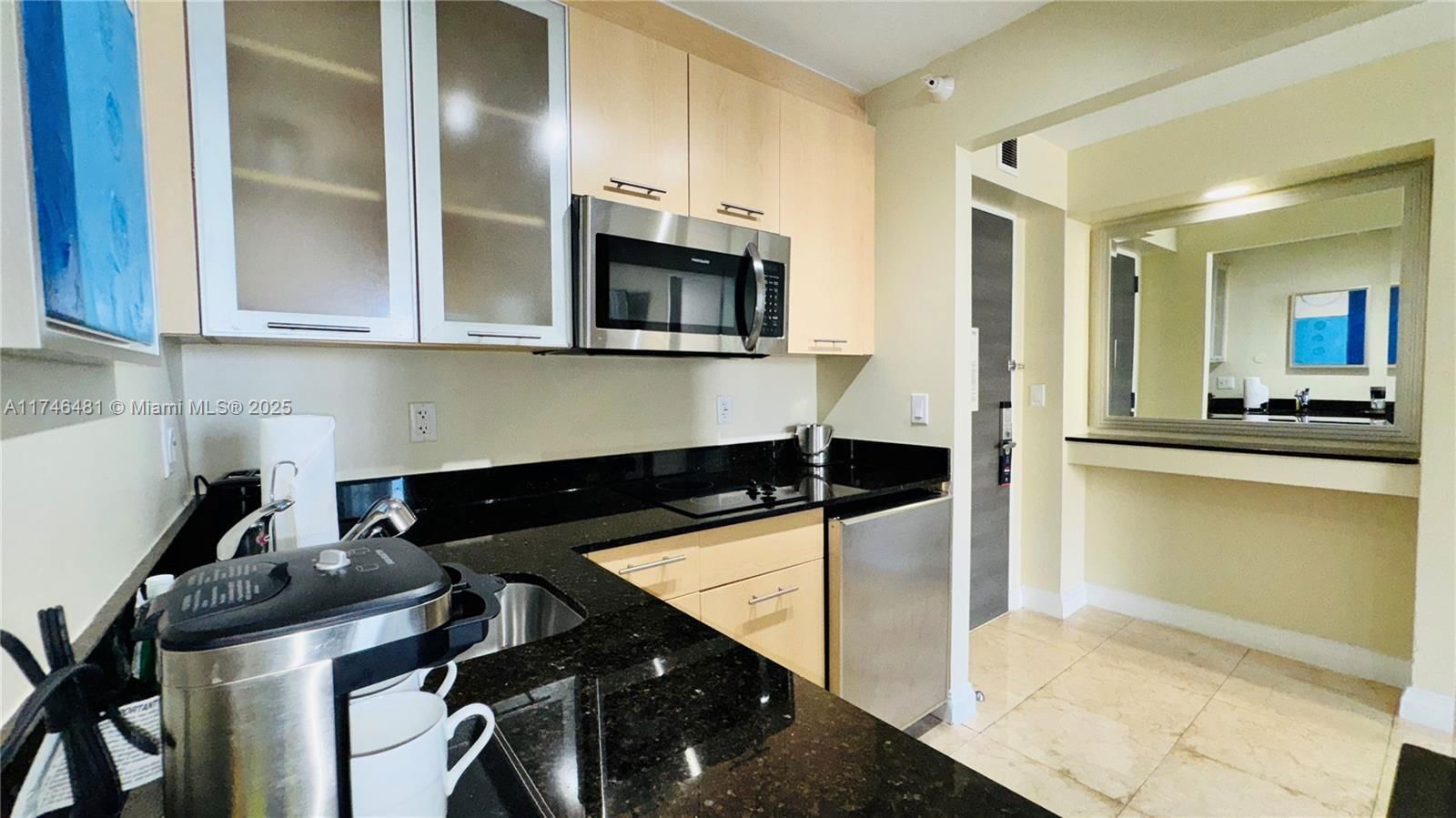 Real estate property located at 2670 Sunrise Blvd #615, Broward, Gallery One Condo, Fort Lauderdale, FL