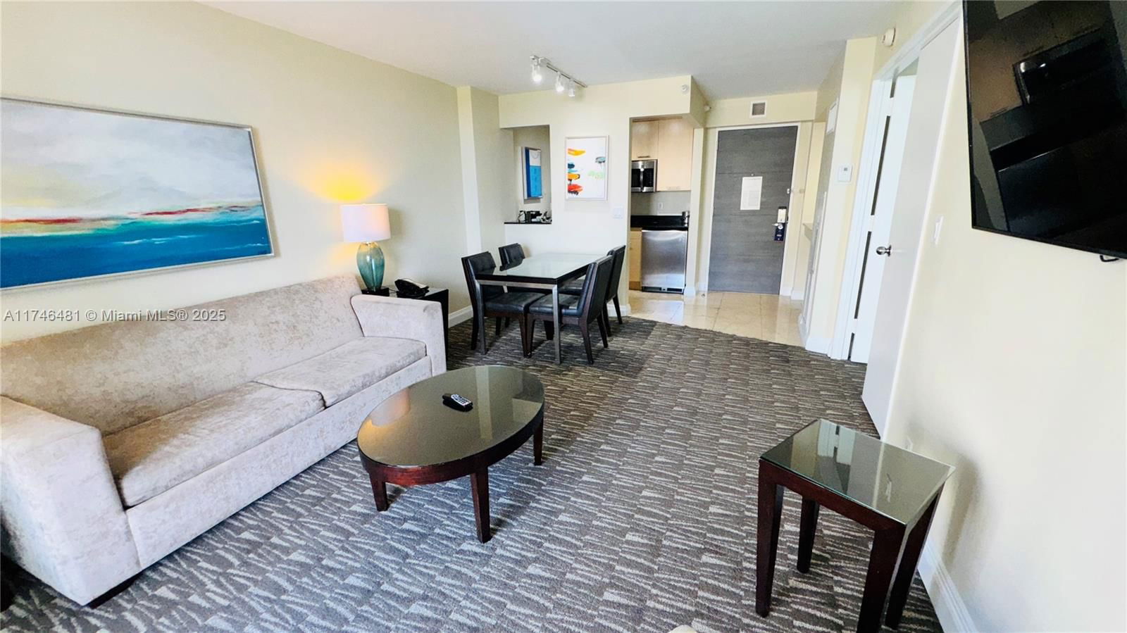 Real estate property located at 2670 Sunrise Blvd #615, Broward, Gallery One Condo, Fort Lauderdale, FL