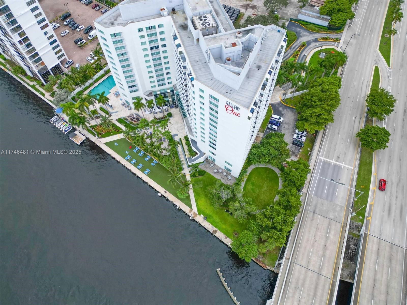 Real estate property located at 2670 Sunrise Blvd #615, Broward, Gallery One Condo, Fort Lauderdale, FL