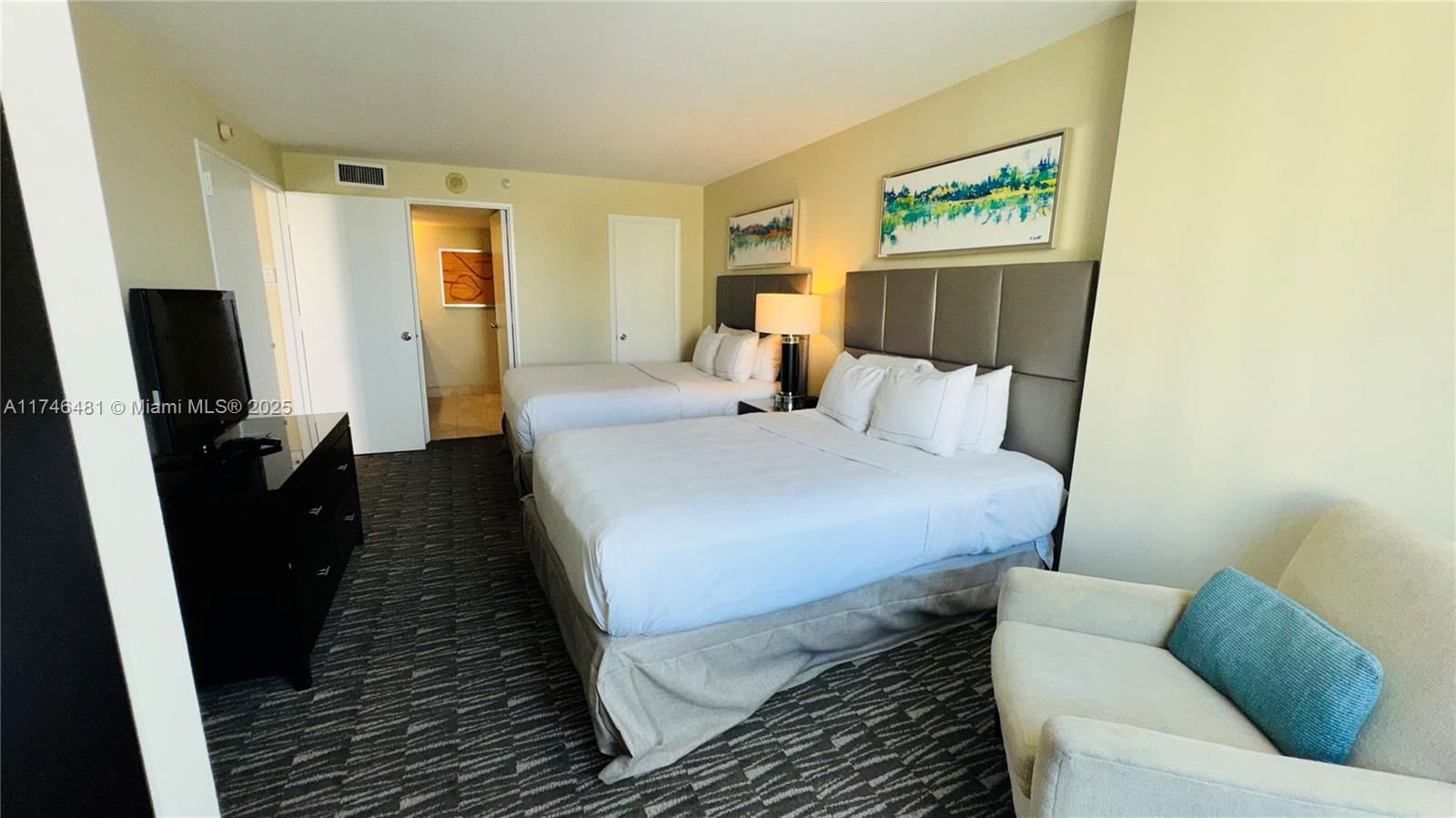 Real estate property located at 2670 Sunrise Blvd #615, Broward, Gallery One Condo, Fort Lauderdale, FL