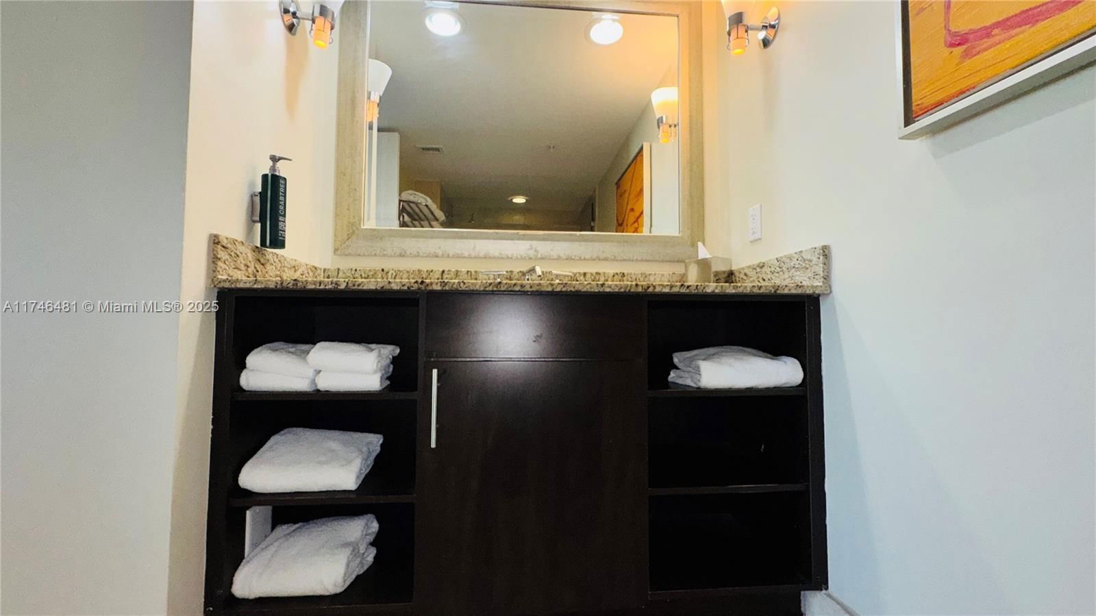 Real estate property located at 2670 Sunrise Blvd #615, Broward, Gallery One Condo, Fort Lauderdale, FL