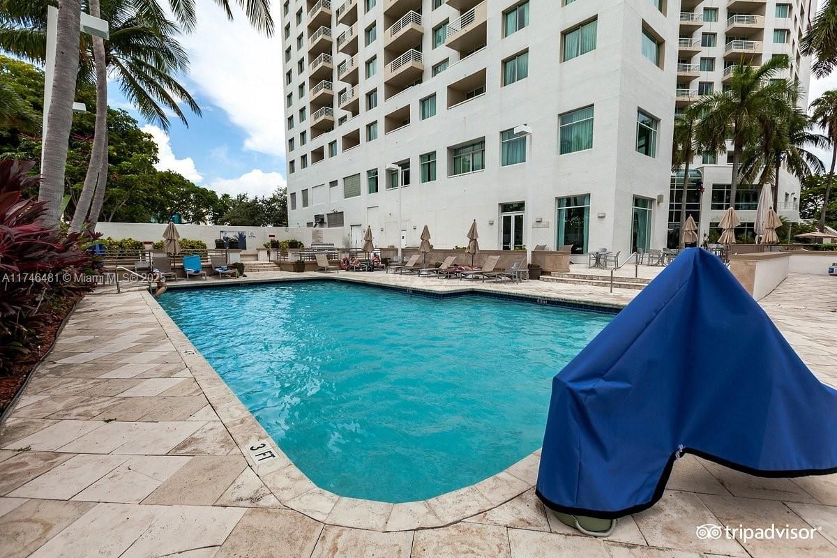 Real estate property located at 2670 Sunrise Blvd #615, Broward, Gallery One Condo, Fort Lauderdale, FL