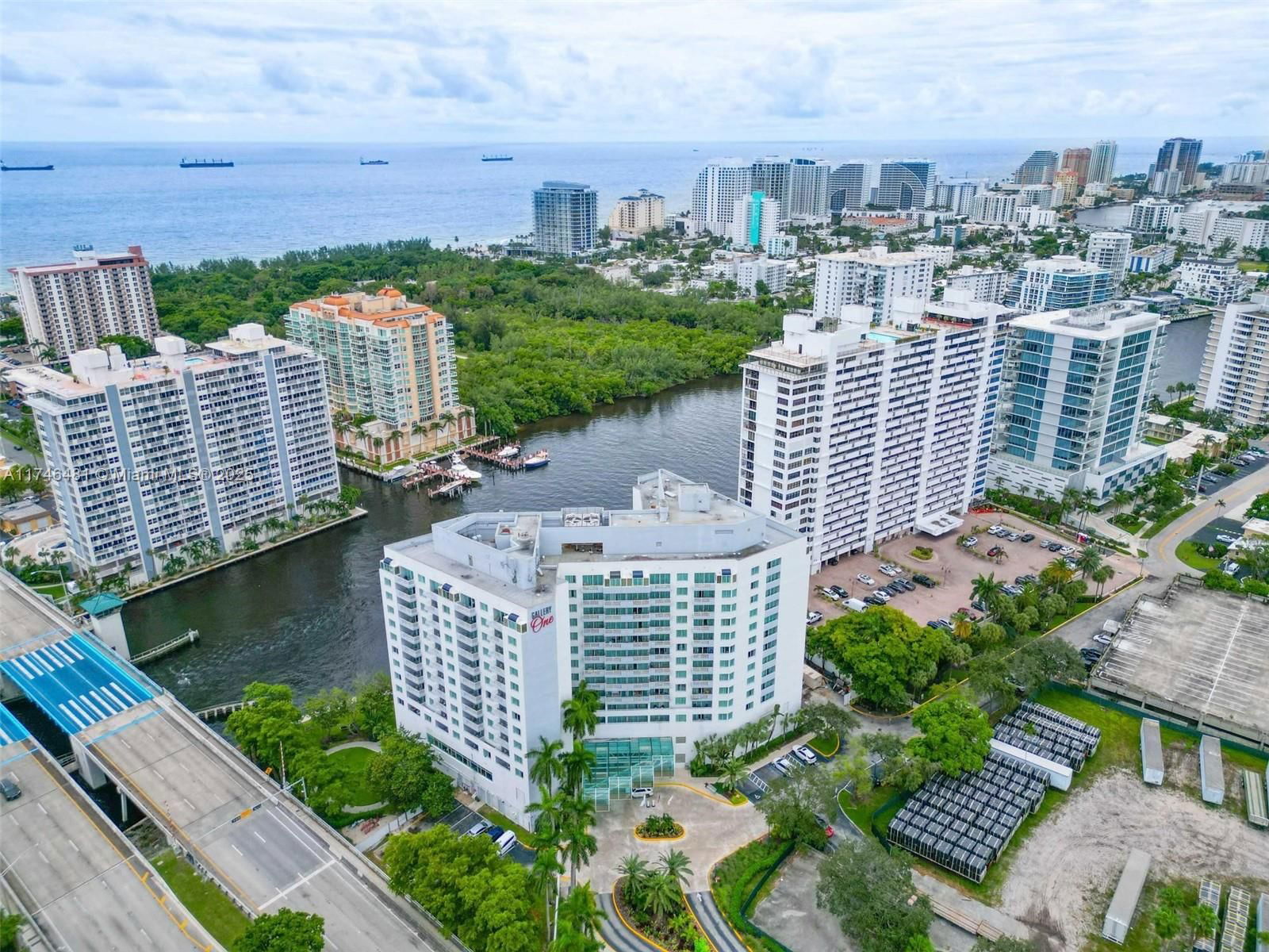 Real estate property located at 2670 Sunrise Blvd #615, Broward, Gallery One Condo, Fort Lauderdale, FL