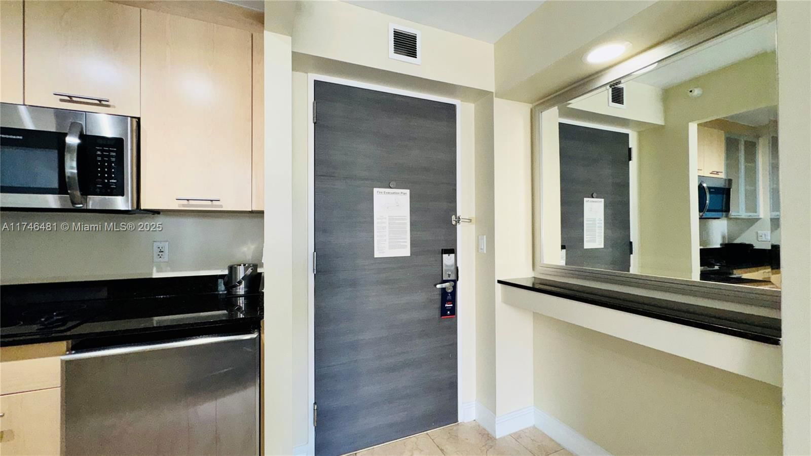 Real estate property located at 2670 Sunrise Blvd #615, Broward, Gallery One Condo, Fort Lauderdale, FL