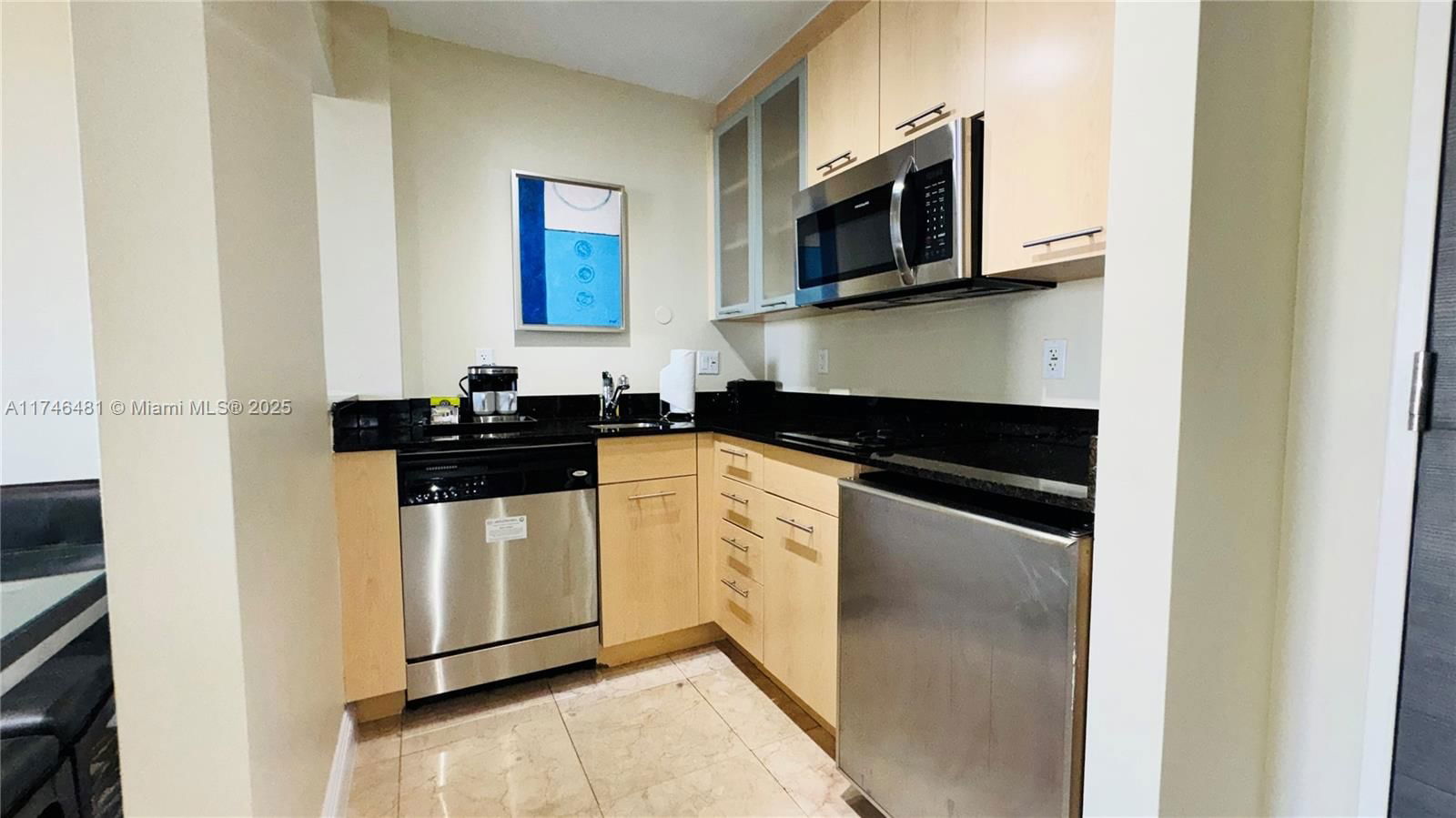 Real estate property located at 2670 Sunrise Blvd #615, Broward, Gallery One Condo, Fort Lauderdale, FL