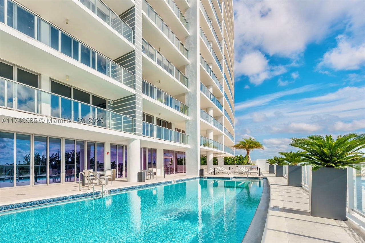 Real estate property located at 1180 Federal Hwy #1501, Broward, Riva, Fort Lauderdale, FL