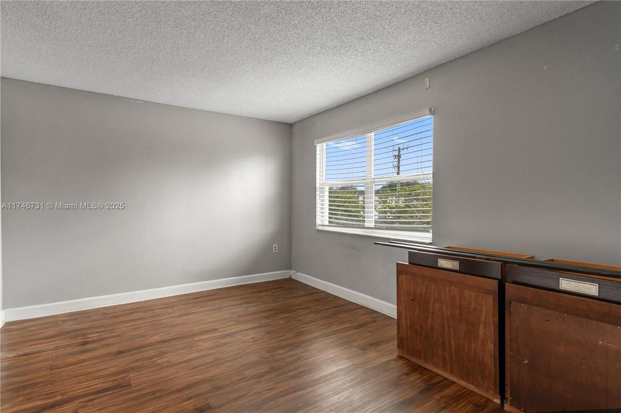 Real estate property located at 3662 59th Avenue #2, Broward, Palmas Townhouses Condo, Davie, FL