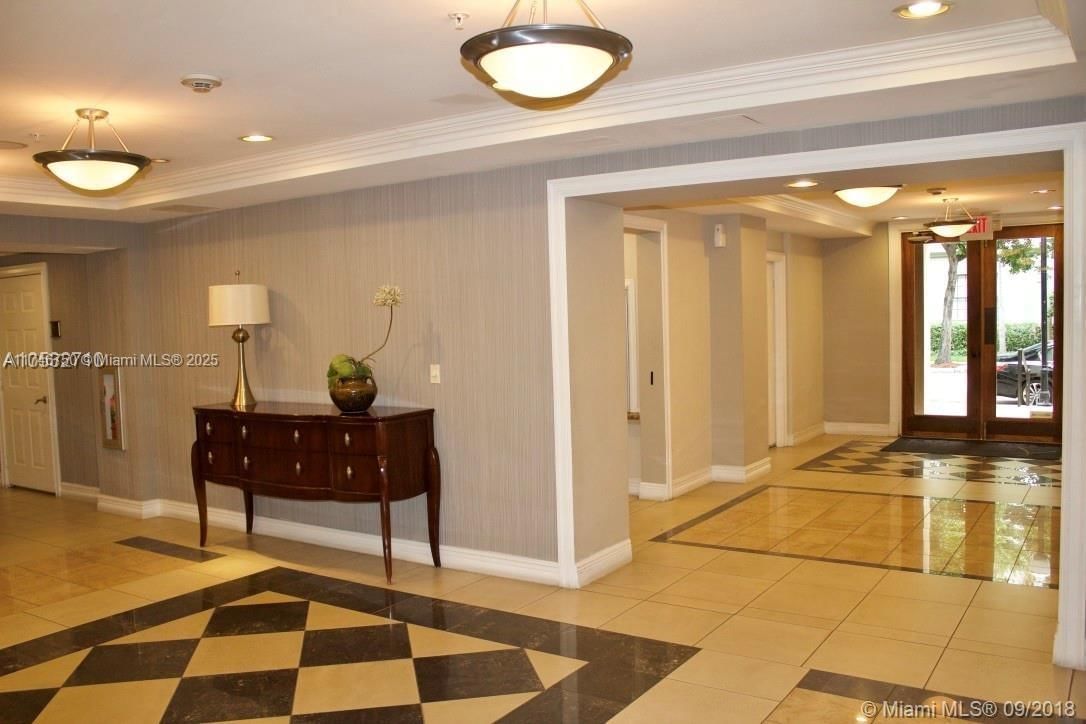 Real estate property located at 1919 Van Buren St #305A, Broward, Regent Park Condo, Hollywood, FL