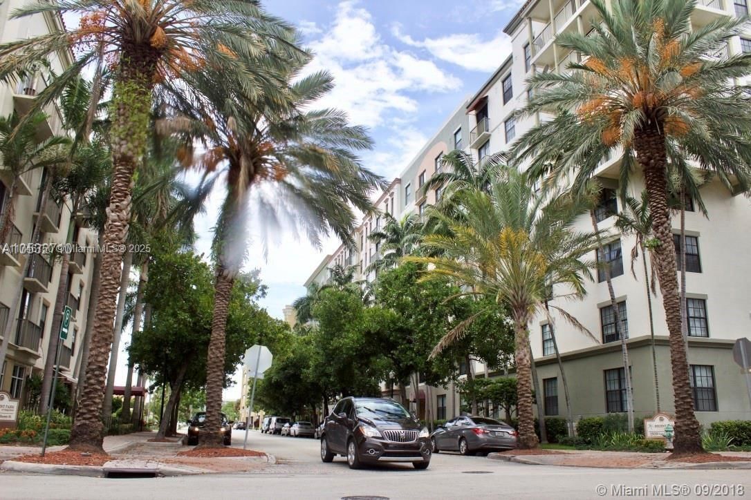 Real estate property located at 1919 Van Buren St #305A, Broward, Regent Park Condo, Hollywood, FL