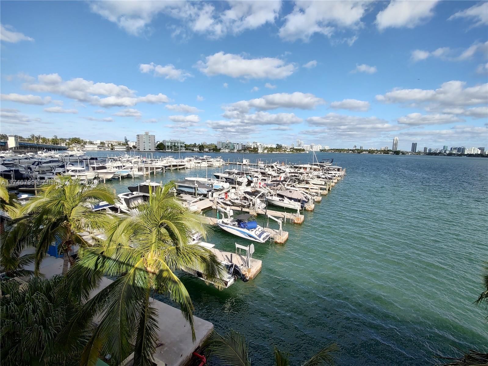 Real estate property located at 7601 Treasure Dr #2017, Miami-dade, The Grandview Palace Condo, North Bay Village, FL